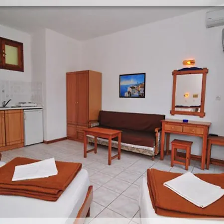 Apart Otel Emerald 2*