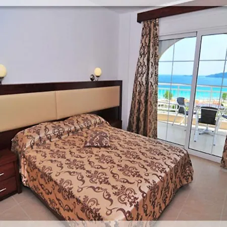 Apart Otel Emerald Chrysi Ammoudia
