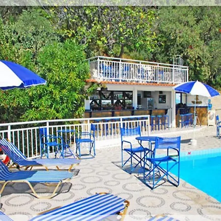 Emerald Apart Otel Chrysi Ammoudia