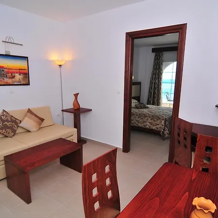 Apart Otel Emerald Chrysi Ammoudia