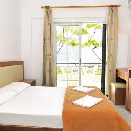 Aparthotel Emerald Chrysi Ammoudia